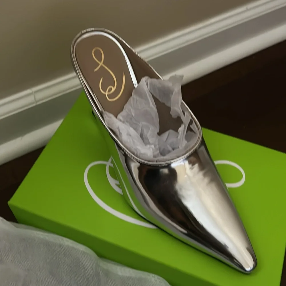 Brand new Sam Edelman mule. - Picture 4 of 6